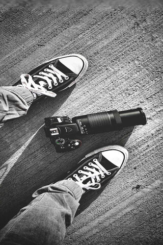 Capturing Moments: A Photographer's Perspective 📸👟