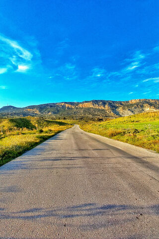 Journey Through Nature's Canvas 🌄🚗