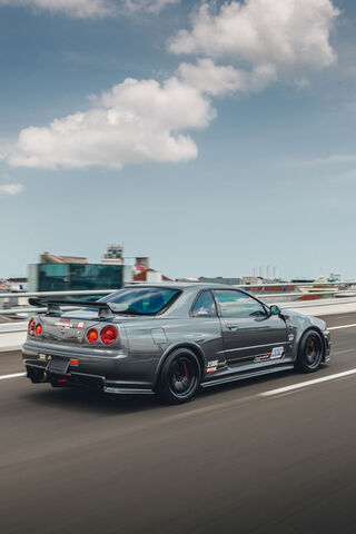 R34 GT-R Skyline CRS: The Legend on Wheels 🚗💨