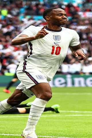 Raheem the Dream: A Moment of Glory! ⚽✨