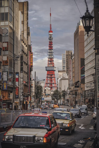 Tokyo Tower: A Beacon of Modern Japan 🇯🇵✨