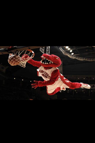 Dunking with the Raptors! 🏀🦖