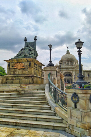 Majestic Steps of Victoria Memorial 🌟