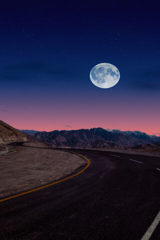 Moonlit Journey: A Road to Adventure 🌙🚗