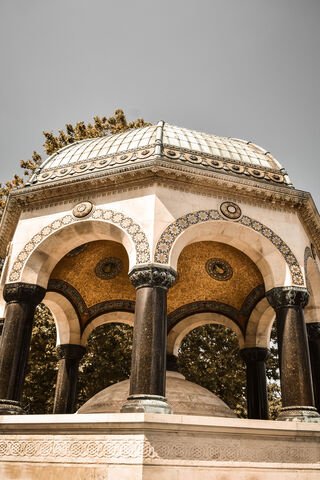 The Majestic German Fountain: A Gem of Istanbul 🌟