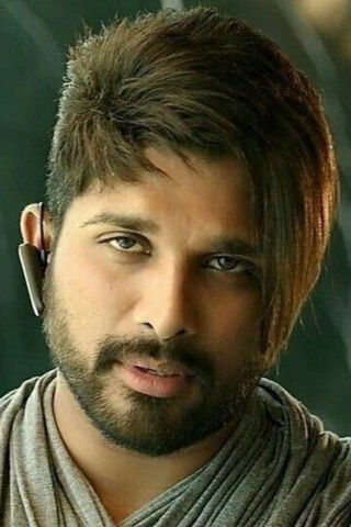 The Charismatic Allu Arjun: A Star in the Spotlight 🌟