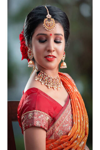 Radiant Diya: A Celebration of Elegance ✨