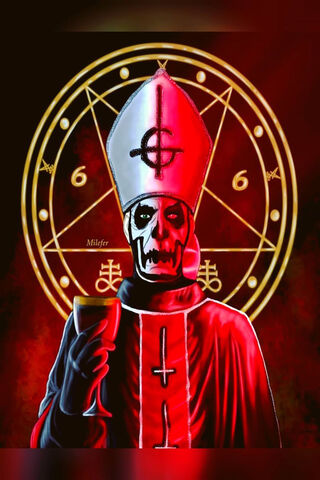 Specter of the Stage: The Ghostly Icon