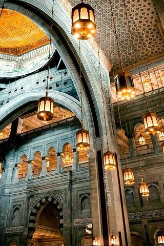 Majestic Serenity: Inside Masjid Islamic 🕌✨