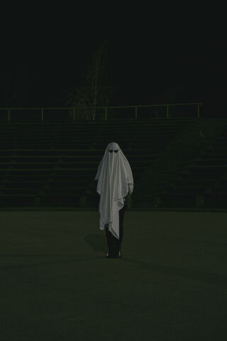 Midnight Haunt: The Spooky Specter 👻🌙