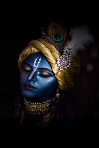 Divine Serenity: The Es..