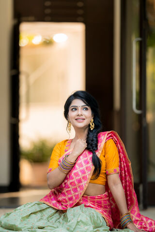 Radiant Elegance: The Essence of Pavitra Lakshmi 🌸✨