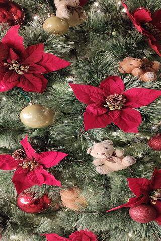 Festive Cheer: A Christmas Wonderland 🎄✨