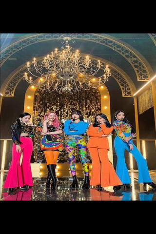 Gfriend's Colorful Comeback! 🌈✨