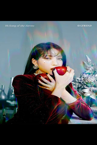 Sowon: The Enchantress of the Sirens 🍎✨
