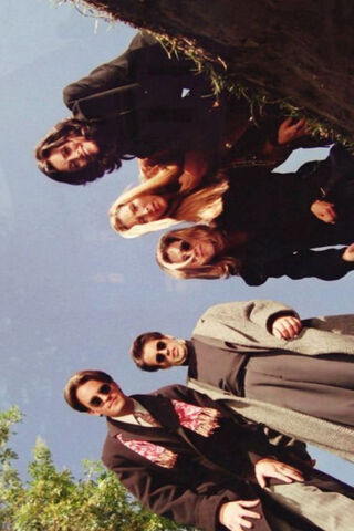 The Iconic Crew of Friends 🌟