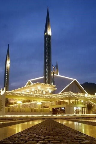Faisal Mosque: A Beacon of Serenity 🌙✨
