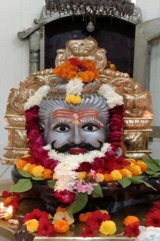 Divine Presence of Mahakaal: A Symbol of Time and Transformation ⏳✨