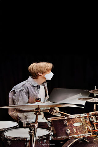 Haechan's Rhythm: A Drummer's Moment 🎶🥁