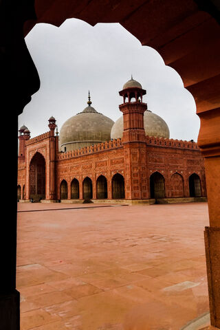 Badshahi Mosque