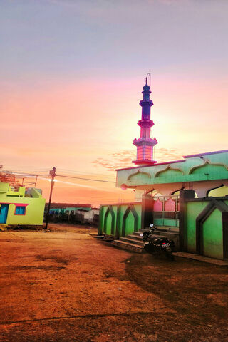 Serenity at Dusk: A Mosque's Tranquil Beauty 🌅🕌