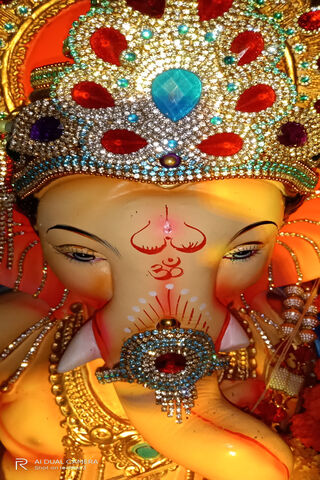 Divine Blessings of Ganapati 🌺✨