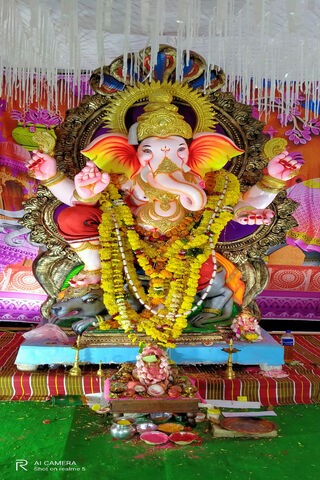 Divine Blessings of Ganapati 🌼🙏