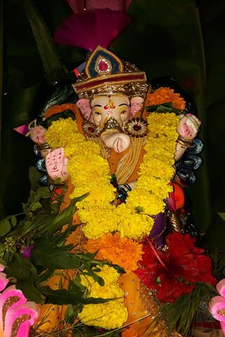 Celebrating Ganpati: The Remover of Obstacles 🎉🙏