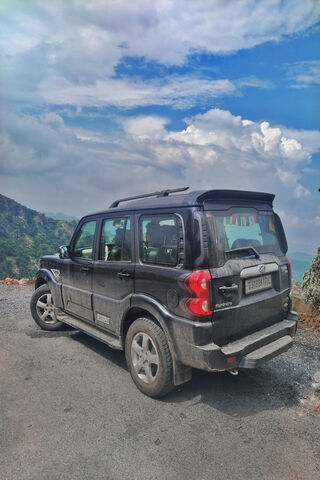 Adventure Awaits: The Mahindra Scorpio on the Open Road 🚙🌄
