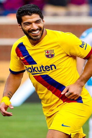 Luis Suárez: The Joy of Scoring Goals! ⚽️😄