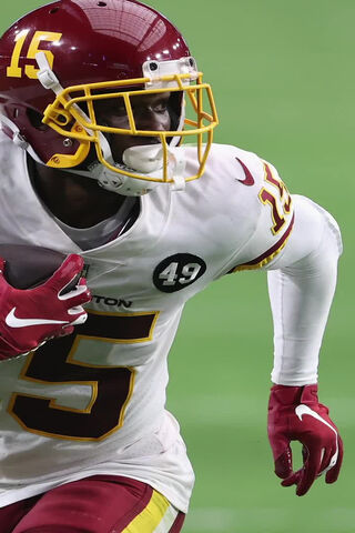 Chasing Victory: The Spirit of the Game 🏈✨