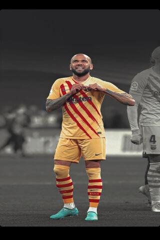 Celebrating Victory: Dani Alves in Action! ⚽🎉