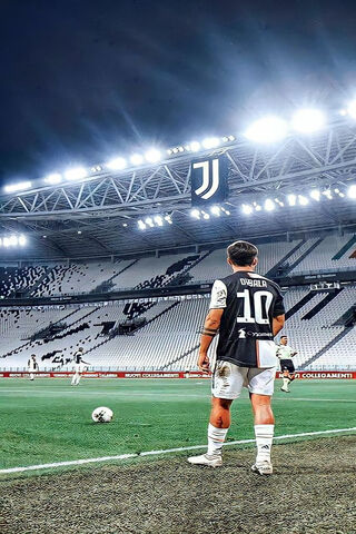 Dybala: The Maestro of Juventus ⚽️✨