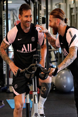 Training Together: Legends Unite! ⚽️💪