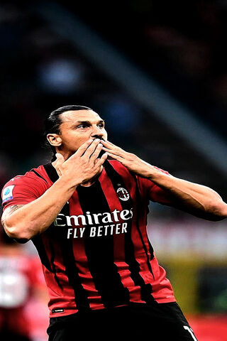 Zlatan Ibrahimović: The Iconic Goal Celebrator ⚽🔥