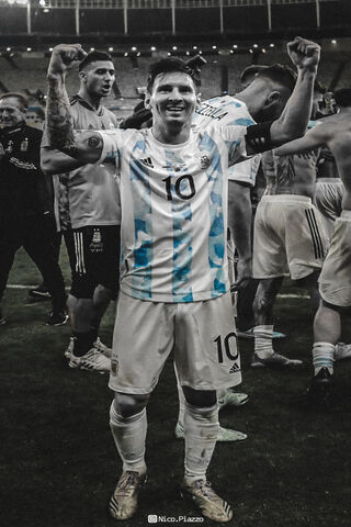Messi's Triumph: The Argentina Cup Celebration! 🎉⚽
