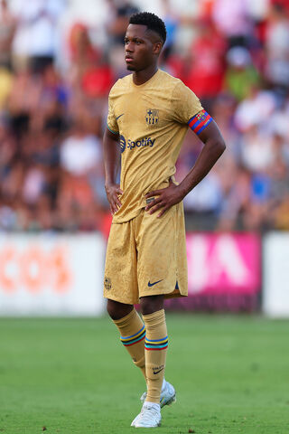 Ansu Fati: Rising Star of FC Barcelona 🌟⚽