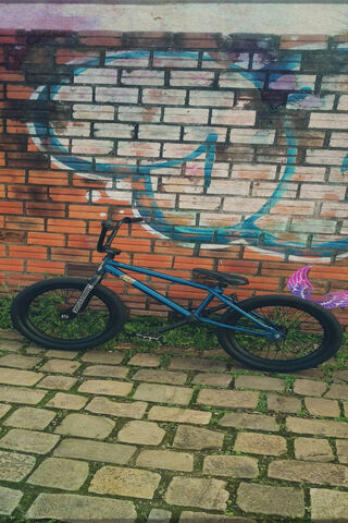 Urban BMX Adventure 🚴 ️✨