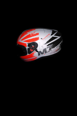 Racing Ready: The Ultimate Helmet 🏁