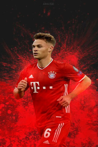 Joshua Kimmich: The Midfield Maestro 🎩⚽