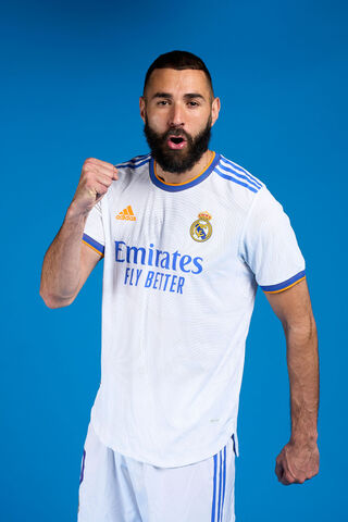 Karim Benzema: The Goal-Scoring Machine ⚽🔥