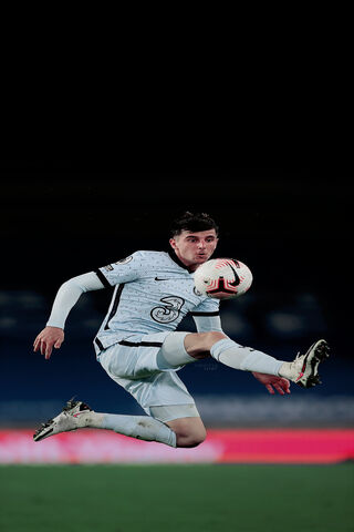 Mason Mount: The Rising Star of Football ⚽✨