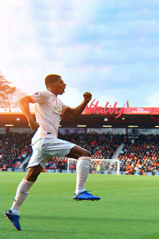 Rashford's Triumph on the Pitch! ⚽️✨
