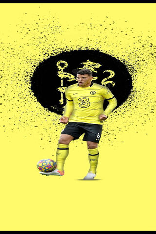 Thiago Silva: The Defensive Maestro in Action ⚽️✨