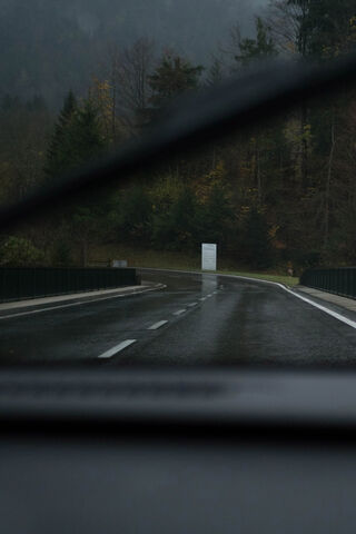 Mystical Winter Drive: Embracing the Fog 🌫️🚗