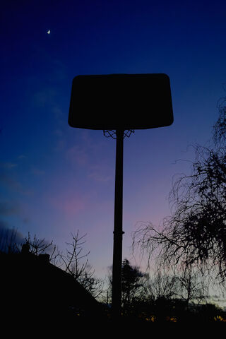 Hoops Under the Twilight Sky 🌌🏀