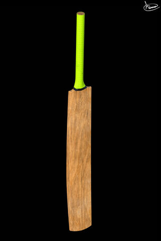 The Legend's Choice: Dhoni's Cricket Bat 🏏✨