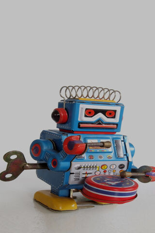 Retro Robot: A Blast from the Past 🤖✨