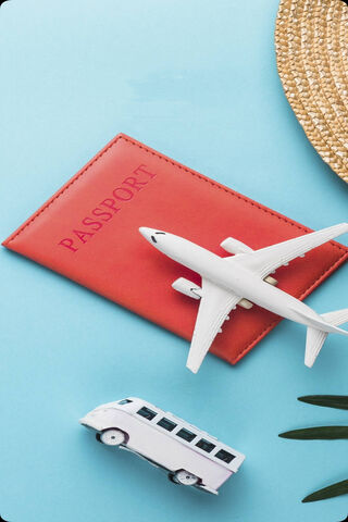 Wanderlust Essentials: Your Journey Awaits! ✈️🌍