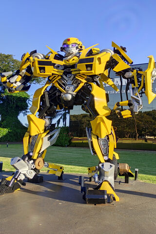 Bumblebee: The Autobot Guardian 🐝🚗